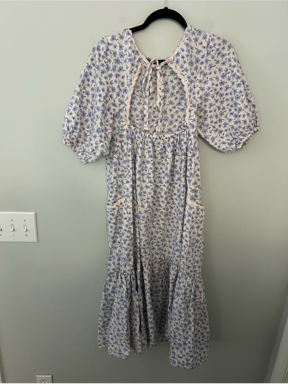 Clarice Ditsy Rik Rak Midi Floral Dress - Picture 4 of 8